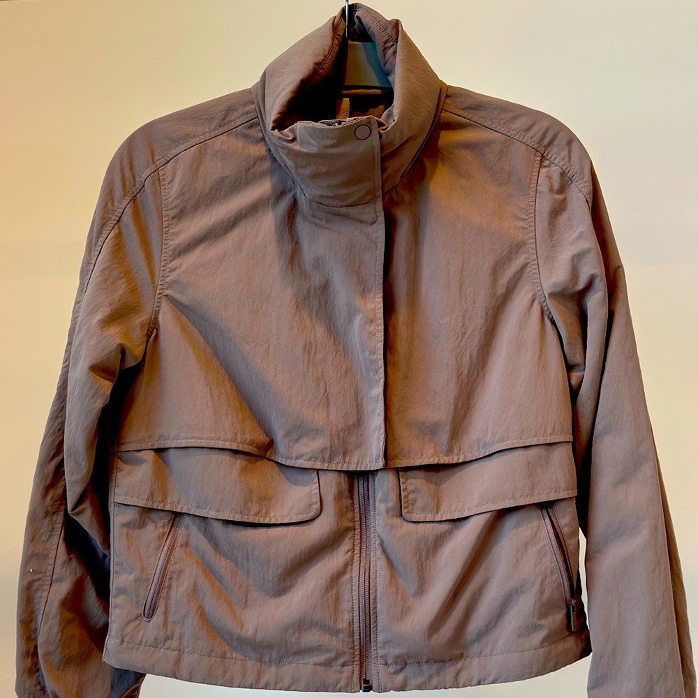 Lululemon “Always effortless jacket” LILAC ETHER Size 2